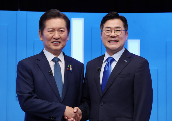 더불어민주당 정청래(왼쪽)·박찬대 당대표 후보. 국회사진기자단
