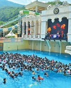 포세이돈존에서 펼쳐지는 ‘DJ 풀파티’. [사진 하이원 워터월드]