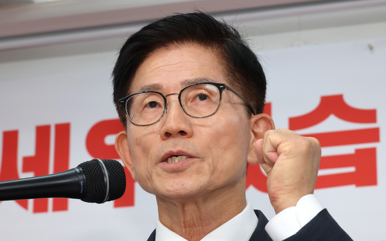 국민의힘 김문수 전 대선후보가 20일 서울 여의도 당사에서 당 대표 출마 선언을 하고 있다. 연합뉴스