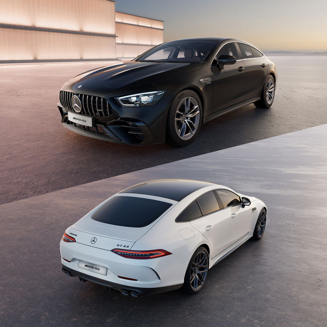 메르세데스-AMG GT 43 4MATIC+.