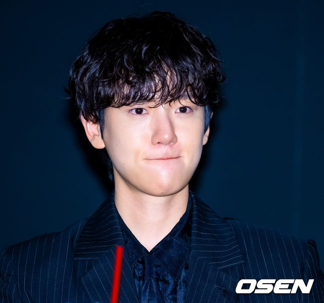 [OSEN=민경훈 기자] 1일 오후 서울 CGV영등포에서 영화 '백현: 론스달라이트 닷 인 시네마' GV가 진행됐다.영화 ‘백현: 론스달라이트 닷 인 시네마’는 지난 3월부터 8월까지 총 13개 도시에서 진행된 백현의 첫 솔로 아시아 투어 콘서트 ‘Lonsdaleite’(론스달라이트)의 뜨거운 현장을 담아낸 공연 실황 영화다.가수 엑소 백현이 GV에 참여하고 있다. 2024.12.01 /rumi@osen.co.kr