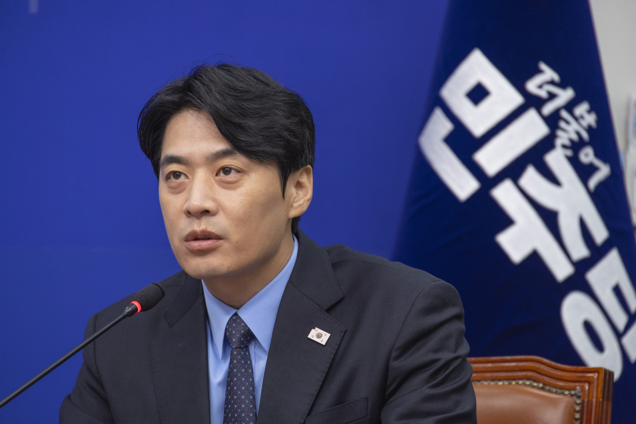 더불어민주당 한준호 최고위원이 6일 국회에서 열린 최고위원회의에서 발언하고 있다. 연합뉴스
