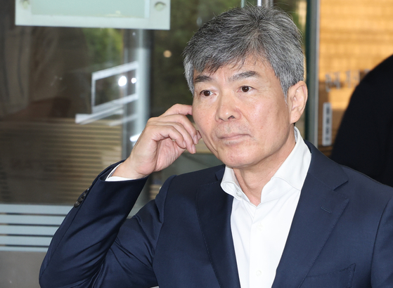 김건희 여사의 최측근으로 알려진 이종호 전 블랙펄인베스트 대표가 5일 영장실질심사를 받기 위해 서울중앙지법에 출석하고 있다. 연합뉴스