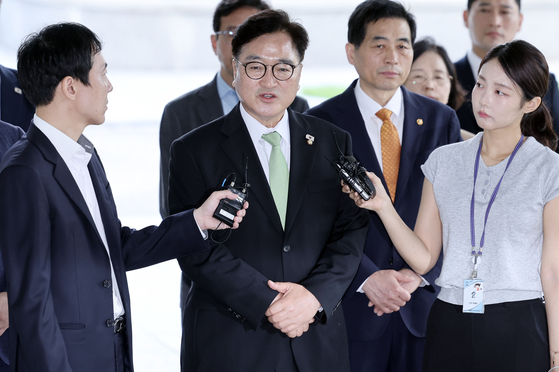 김성룡 기자