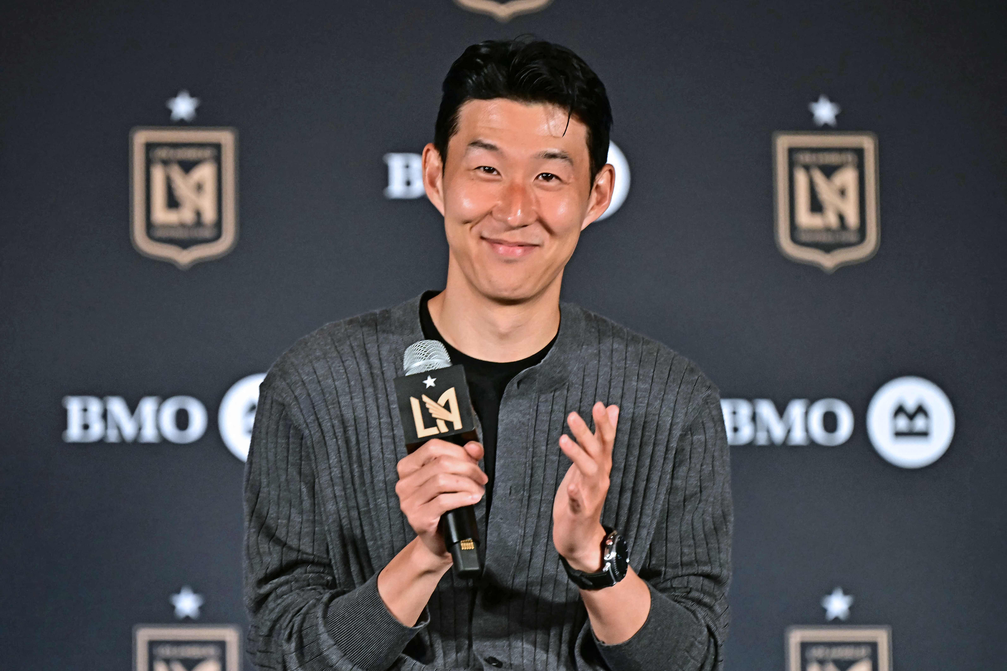LAFC 입단식에서 활짝 웃는 손흥민. [AFP=연합뉴스]
