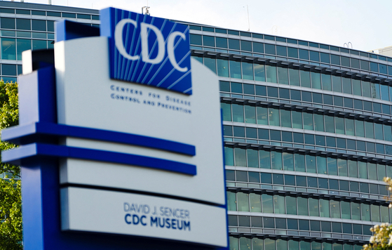 지난 8일(현지시간) 총격 사건이 발생한 미국 애틀랜타의 질병통제예방센터(CDC) 본부. 로이터=연합뉴스