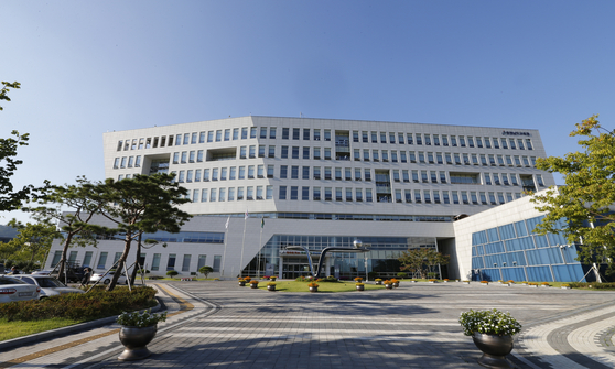 최근 충남의 한 고등학교에서 여러 명의 학생이 1명을 집단으로 괴롭히고 성추행했다는 신고가 접수돼 충남교육청이 조사를 진행 중이다. [사진 충남교육청]