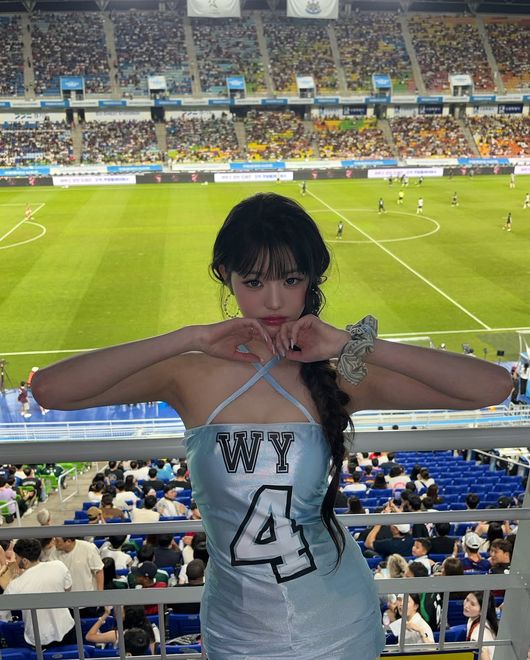 장원영 SNS