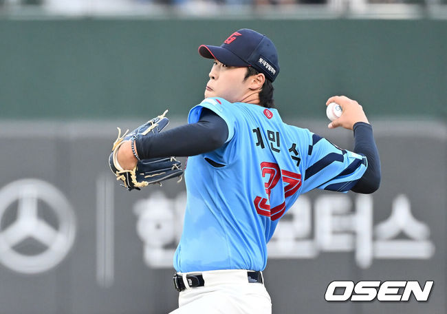 [OSEN=부산, 이석우 기자] 롯데 자이언츠 이민석  / foto0307@osen.co.kr