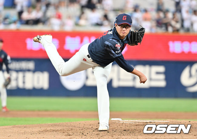 [OSEN=창원, 이석우 기자] 롯데 자이언츠 박세웅 029 2025.08.22 / foto0307@osen.co.kr