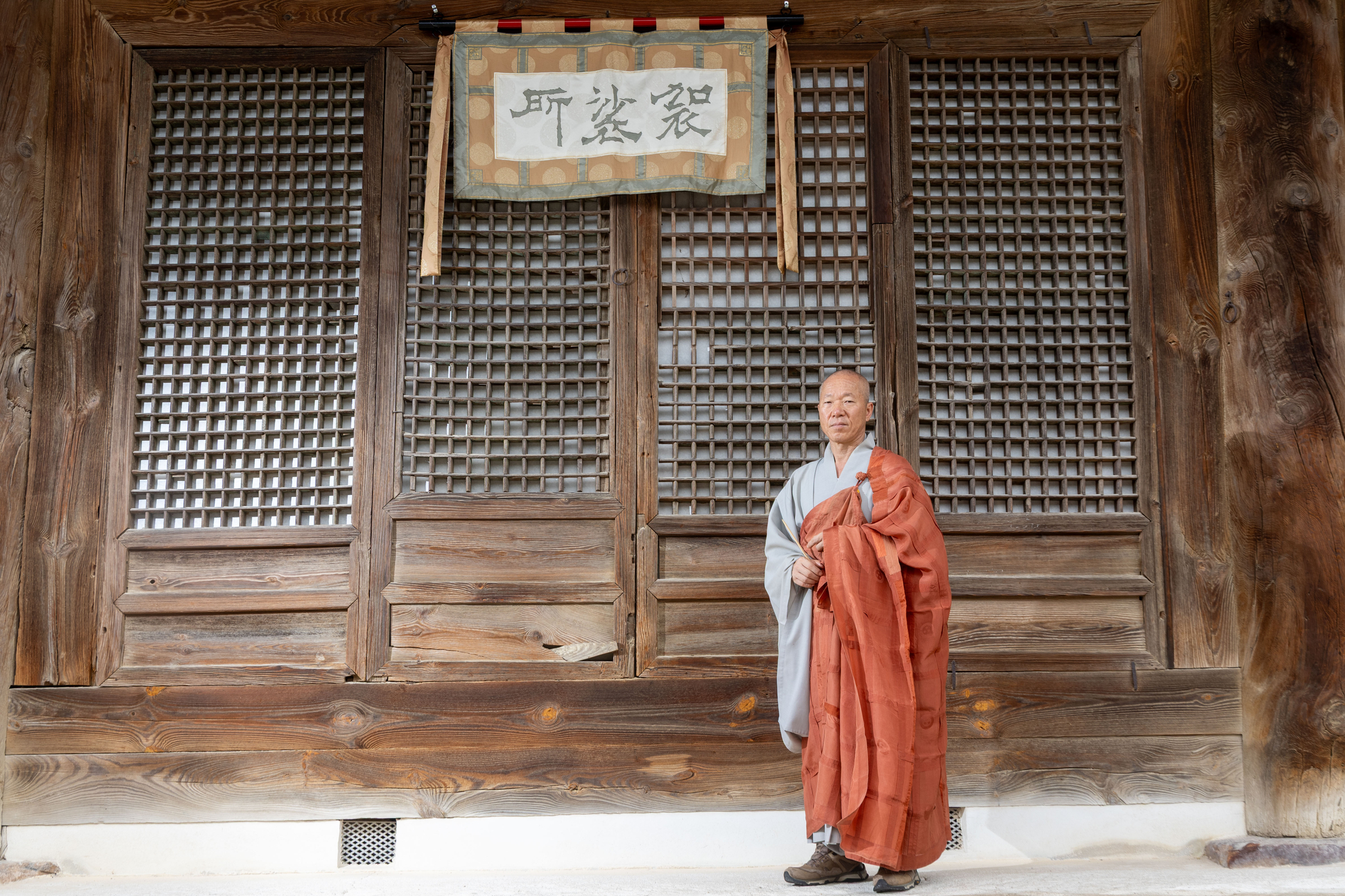 가사불사 도편수 명천스님. 장진영 기자