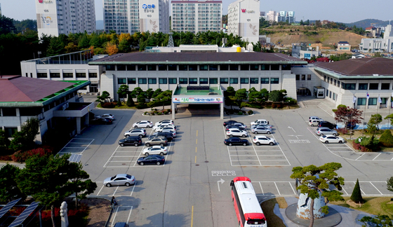 충남 태안군청 청사. 사진 태안군청