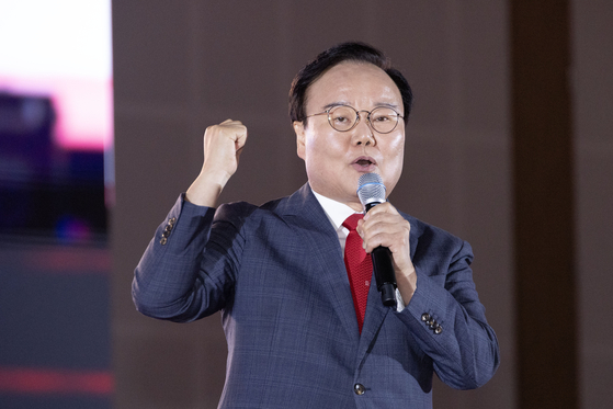 김재원 국민의힘 최고위원이 최고위원 후보 시절인 지난 22일 오후 충청북도 청주시 오스코에서 열린 국민의힘 제6차 전당대회에서 비전 발표를 하고 있다. 전민규 기자. 