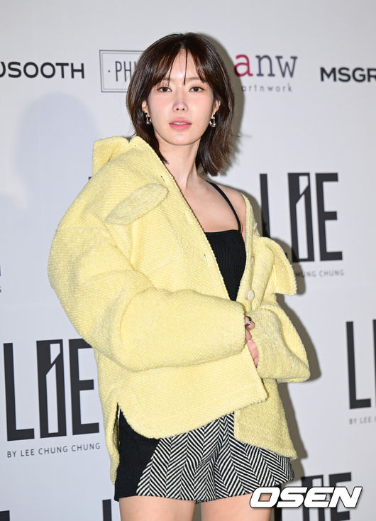 [OSEN=김성락 기자] 7일 서울 중구 동대문디자인플라자(DDP)에서 '2025 F/W 서울패션위크’가 열렸다. 올해 25주년을 맞은 국내 최대 패션 행사 ‘서울패션위크’는 5일부터 9일까지 닷새간 열린다.배우 임수향이 취재진을 향해 포즈를 취하고 있다. 2025.02.07 /ksl0919@osen.co.kr 
