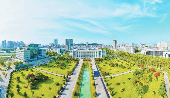 인하대는 2026학년도 수시모집에서 인하미래인재 전형을 면접형과 서류형으로 분리해 선발한다. [사진 인하대]