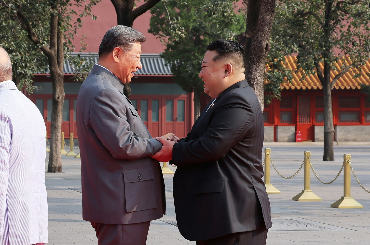북한 노동신문은 3일 김정은 북한 국무위원장이 전승절 80주년 기념식에 기념행사에 참석한 사실을 4일 보도했다. 노동신문=뉴스