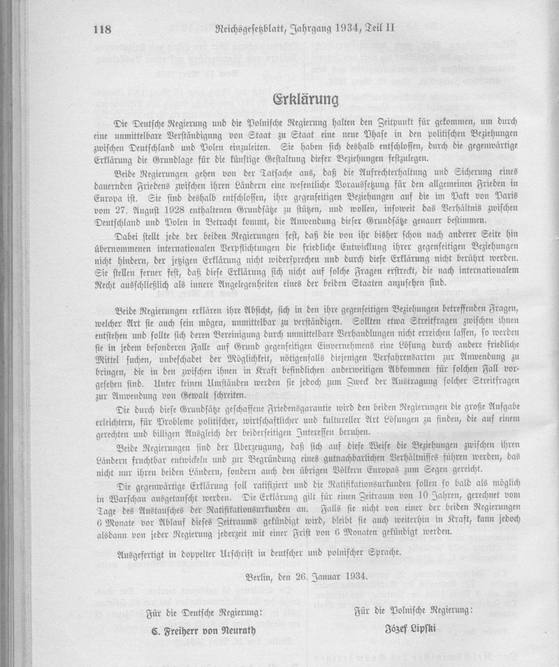 1934년 체결된 독일·폴란드 불가침조약 서류. 이처럼 지키겠다는 의지가 없다면 약속을 담고 서명한 문서는 단지 종잇조각에 불과할 뿐이다. 위키피디아