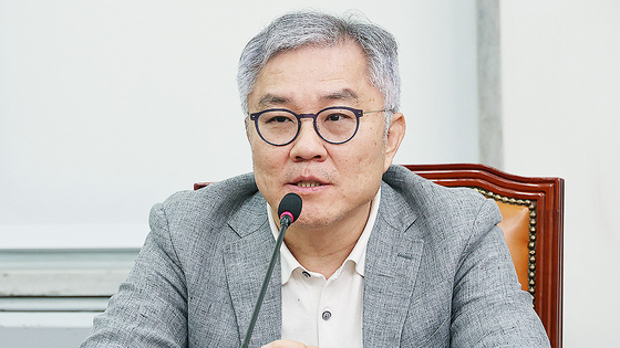 최강욱 더불어민주당 교육연수원장. 연합뉴스