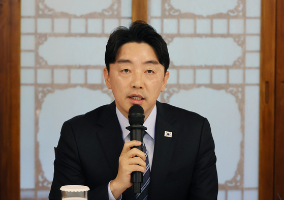 강훈식 