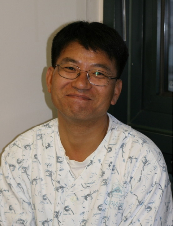 2005년 11월 간 기증을 위해 서울 송파구 서울아산병원에 입원한 이태조 목사. 사진 본인 