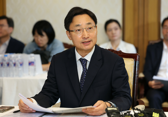 임광현 국세청장이 7일 서울 종로구 정부서울청사에서 열린 부동산관계장관회의에서 발언을 하고 있다. 뉴스1