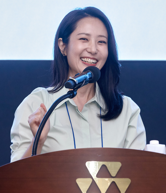 기후 환경 분야의 장벽을 낮추자는 마음으로 활동 중인 정주희 기후캐스터가 행사의 진행을 맡았다.