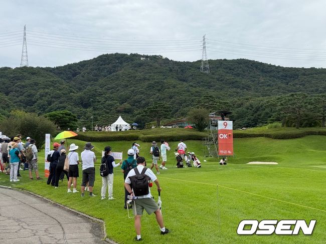 12일부터14일까지 나흘간 경기도 포천 아도니스 컨트리클럽에서는 OK금융그룹 주력 계열사인OK저축은행이 한국여자프로골프투어(KLPGA)정규 투어‘OK저축은행 읏맨 오픈을 개최한다. / OSEN DB
