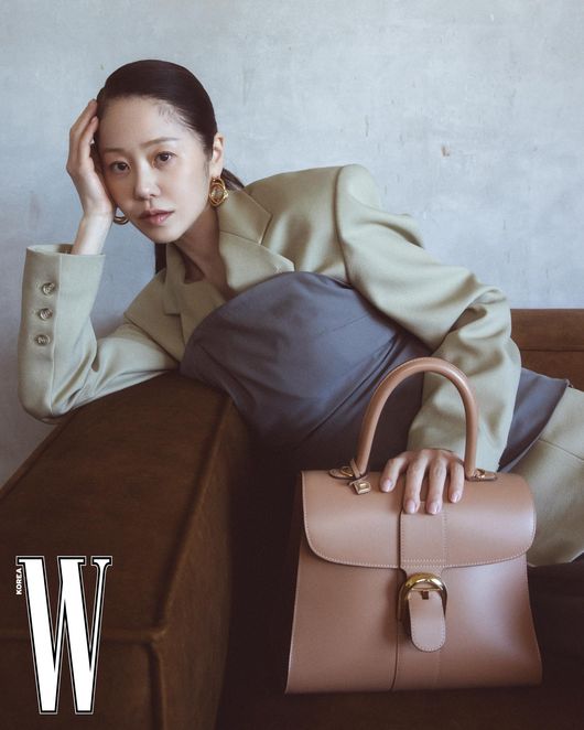 더블유 코리아 제공