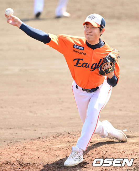 [OSEN=조은정 기자]한화 이상규. 2025.02.27 /cej@osen.co.kr