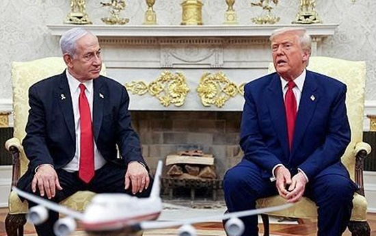 도널드 트럼프(오른쪽) 미국 대통령과 베냐민 네타냐후 이스라엘 총리. [REUTERS=연합뉴스] 