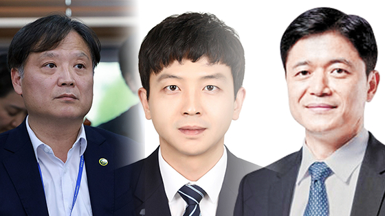 왼쪽부터 이태형 대통령실 민정비서관, 전치영 공직기강비서관, 이장형 법무비서관. 중앙포토