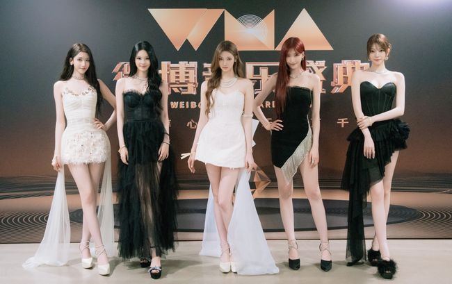 A2O 엔터테인먼트 제공