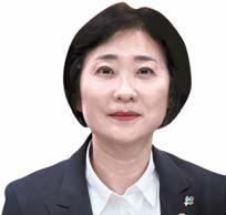 이스란 보건복지부 제1차관
