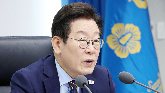  이재명 대통령이 2일 서울 용산 대통령실 청사에서 열린 제12차 대통령 주재 수석보좌관회의 에서 발언하고 있다. 대통령실사진기자단