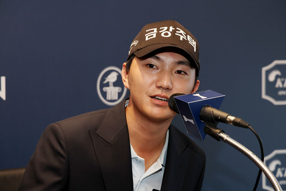 KPGA 투어 경북오픈 우승자 옥태훈. 사진은 지난 6월 경상남도 양산 에이원 컨트리클럽에서 열린 제68회 한국프로골프 선수권대회에서 우승 때 모습. 뉴스1