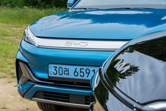기아 EV3(사진 아래)와 BYD 아토3