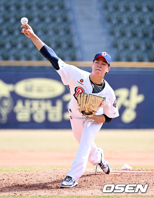 [OSEN=지형준 기자] 두산 최준호. 2025.03.13 / jpnews@osen.co.kr