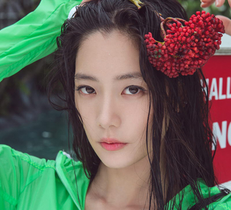 배우 클라라. 사진 코리아나 클라라