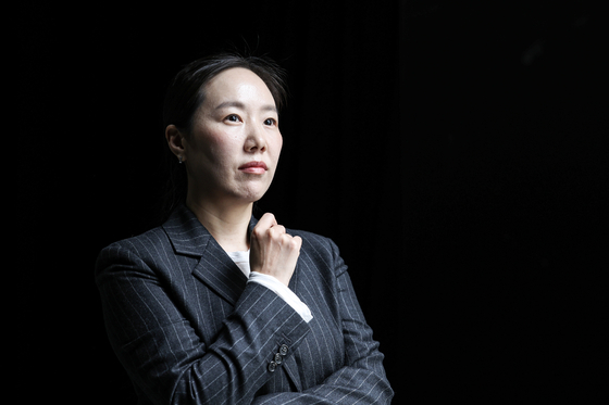 최다혜 한국존엄사협회장이 지난 14일 서울 마포구 중앙일보 사옥을 찾았다. 그는 캐나다 브리티시컬럼비아대에서 생물학을 전공하고, 성균관대에서 '존엄사'를 주제로 법학박사 학위를 취득했다. 2022년 한국존엄사협회를 세운 것을 시작으로 조력사망 관련 헌법소원을 돕고 있다. 김경록 기자