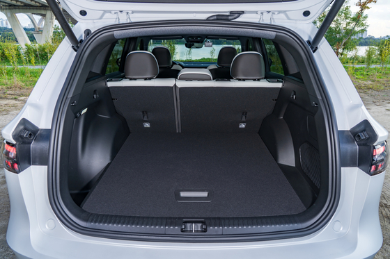 르노코리아 그랑 콜레오스 하이브리드 트렁크.