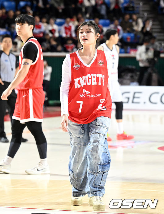 유니폼도 잘 어울리죠?