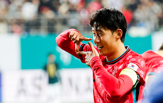 가나전 공격 선봉에 나서는 손흥민. 중앙포토