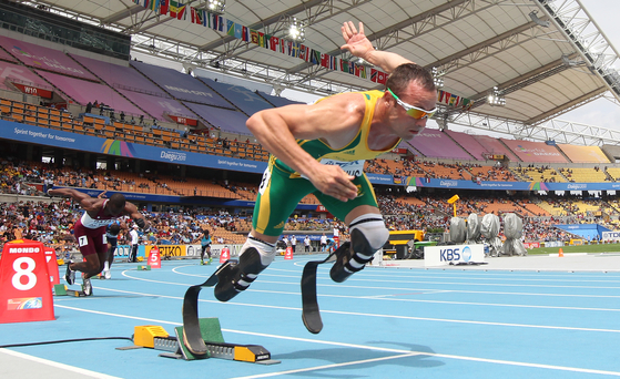 2011년 대구세계육상선수권대회 남자 400m 예선 경기에 출전한 '의족 스프린터' 오스카 피스토리우스. 연합뉴스