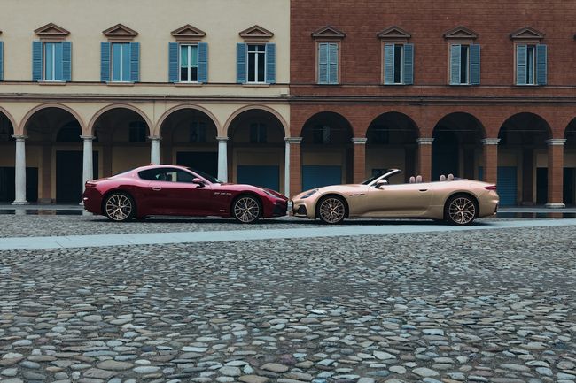 마세라티이탈리안고성능GT 그란투리스모(왼쪽)와 그란카브리오.