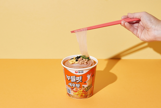 농심이 ‘누들핏 새우탕맛’을 출시하며 누들핏 라인업을 4종으로 확대했다. 사진 농심