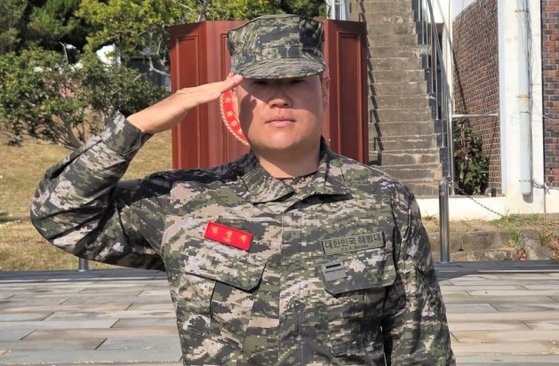 미국프로골프(PGA) 투어에서 활약하는 임성재가 3주간의 해병대 기초 군사 훈련을 마쳤다. 인스타그램 캡처