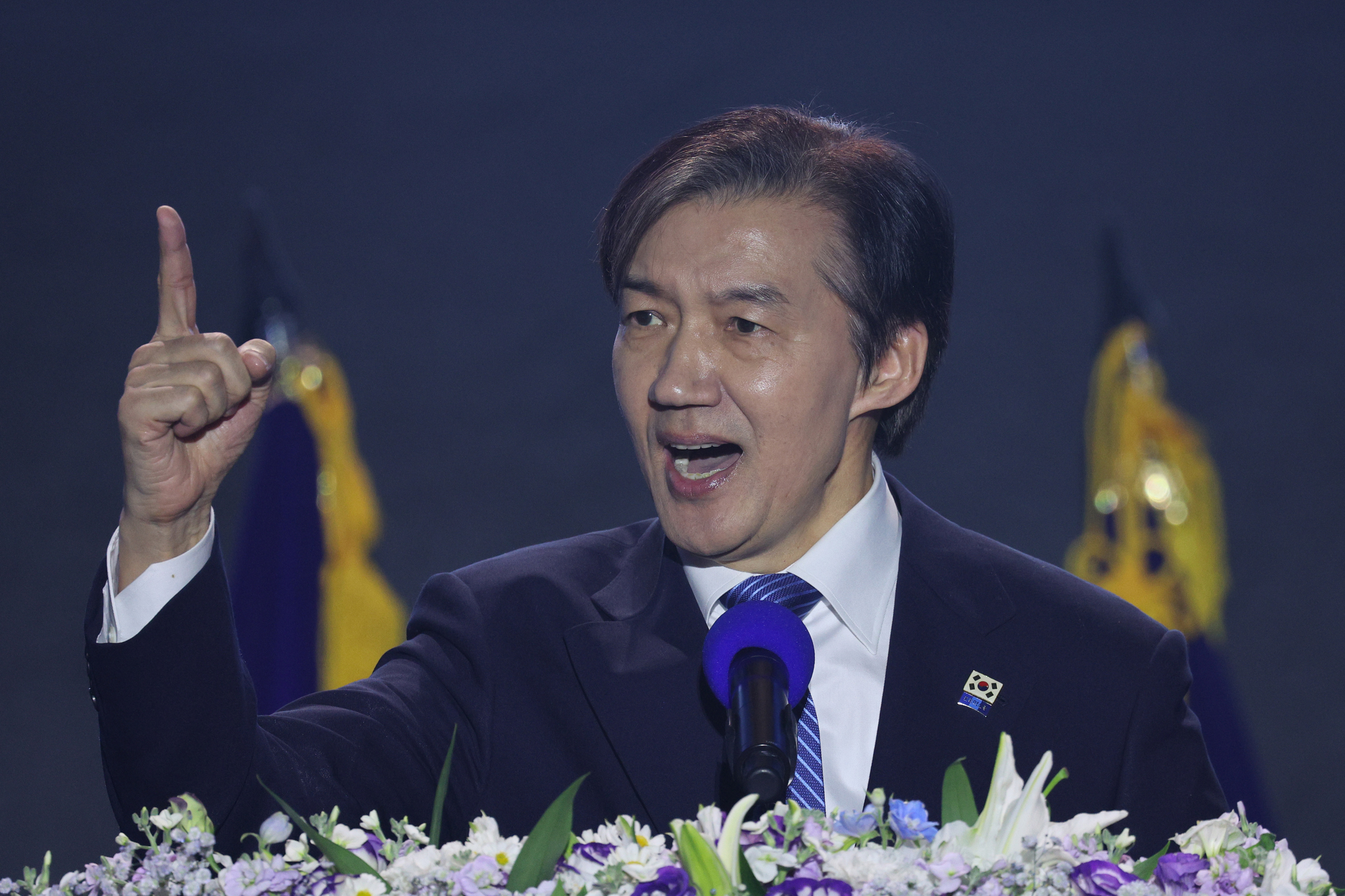 조국 조국혁신당 당대표 후보가 23일 충북 청주시 오스코에서 열린 조국혁신당 전국당원대회에서 정견 발표를 하고 있다. 뉴스1