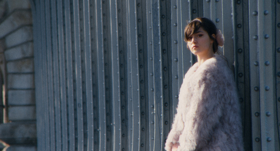 영화 '나의 이름은 마리아'의 한 장면. 아나마리아 바르톨로메이가 주연을 맡았다. 사진 찬란