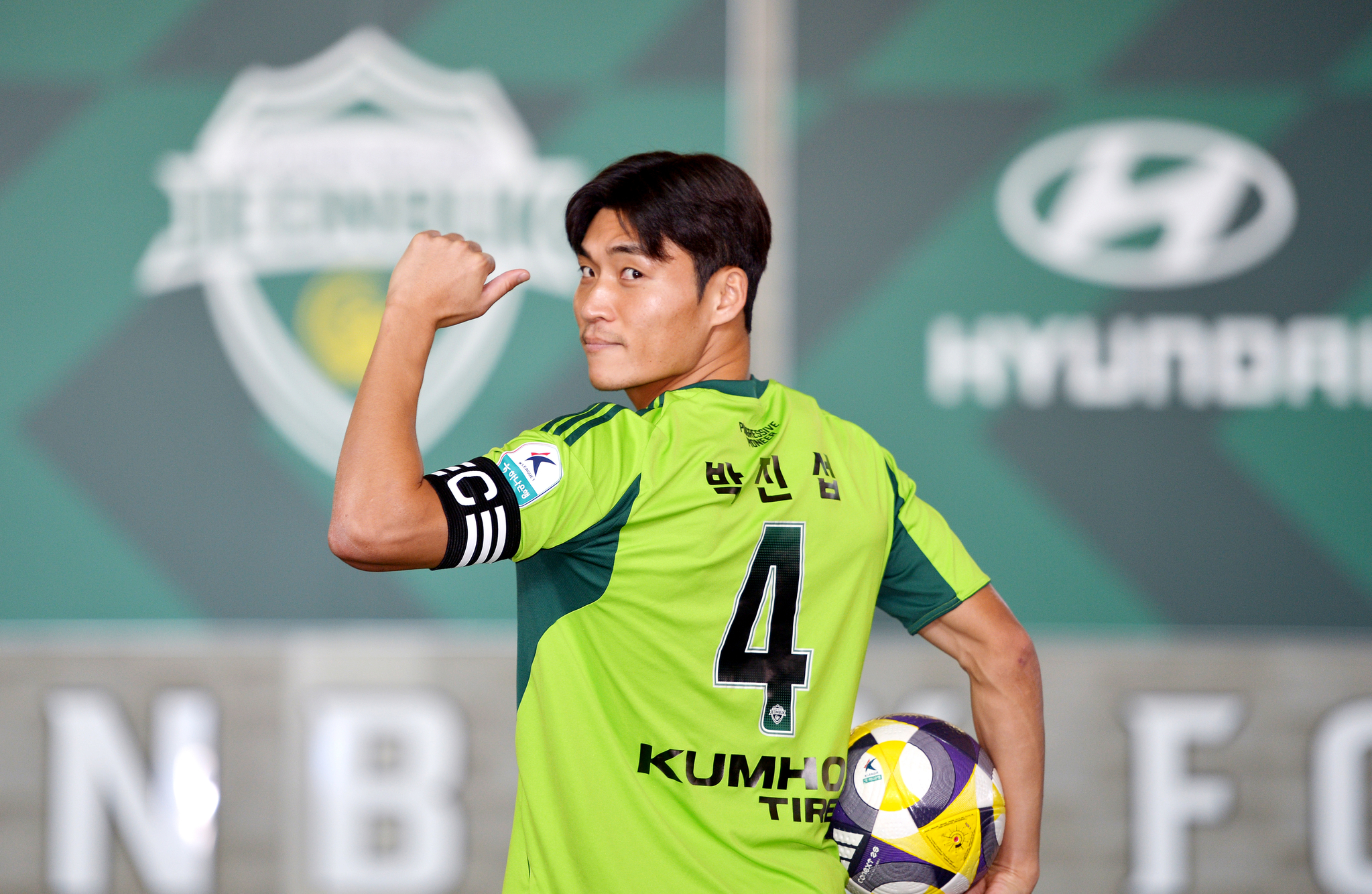 올 시즌 프로축구 전북 현대 우승을 이끈 주장 박진섭. 유력한 K리그1 MVP 후보다. 김성태 객원기자