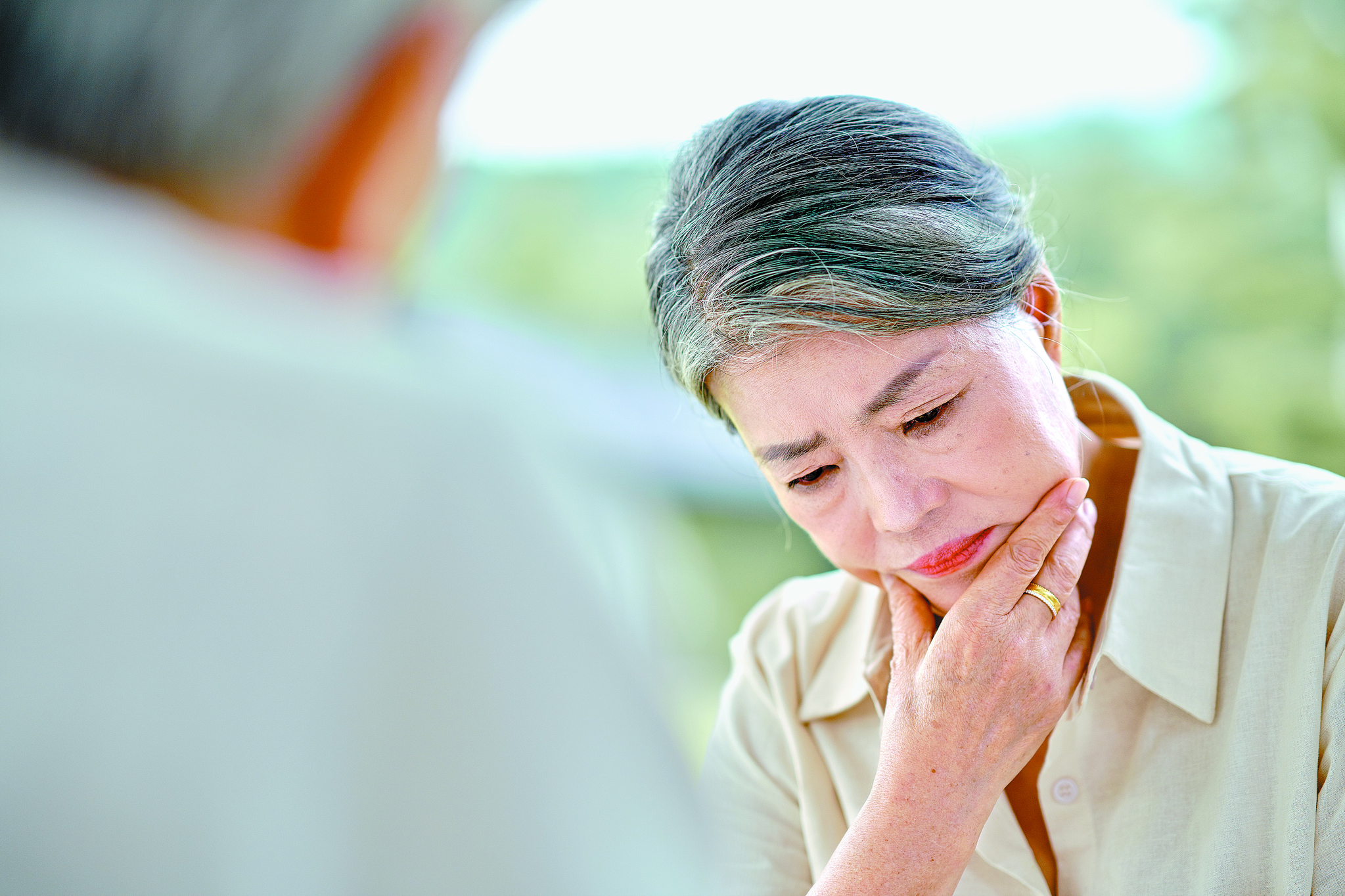 생활습관을 바로잡고 포스파티딜세린과 은행잎 추출물을 함께 보충하면 기억력·인지력을 효과적으로 관리할 수 있다.          
